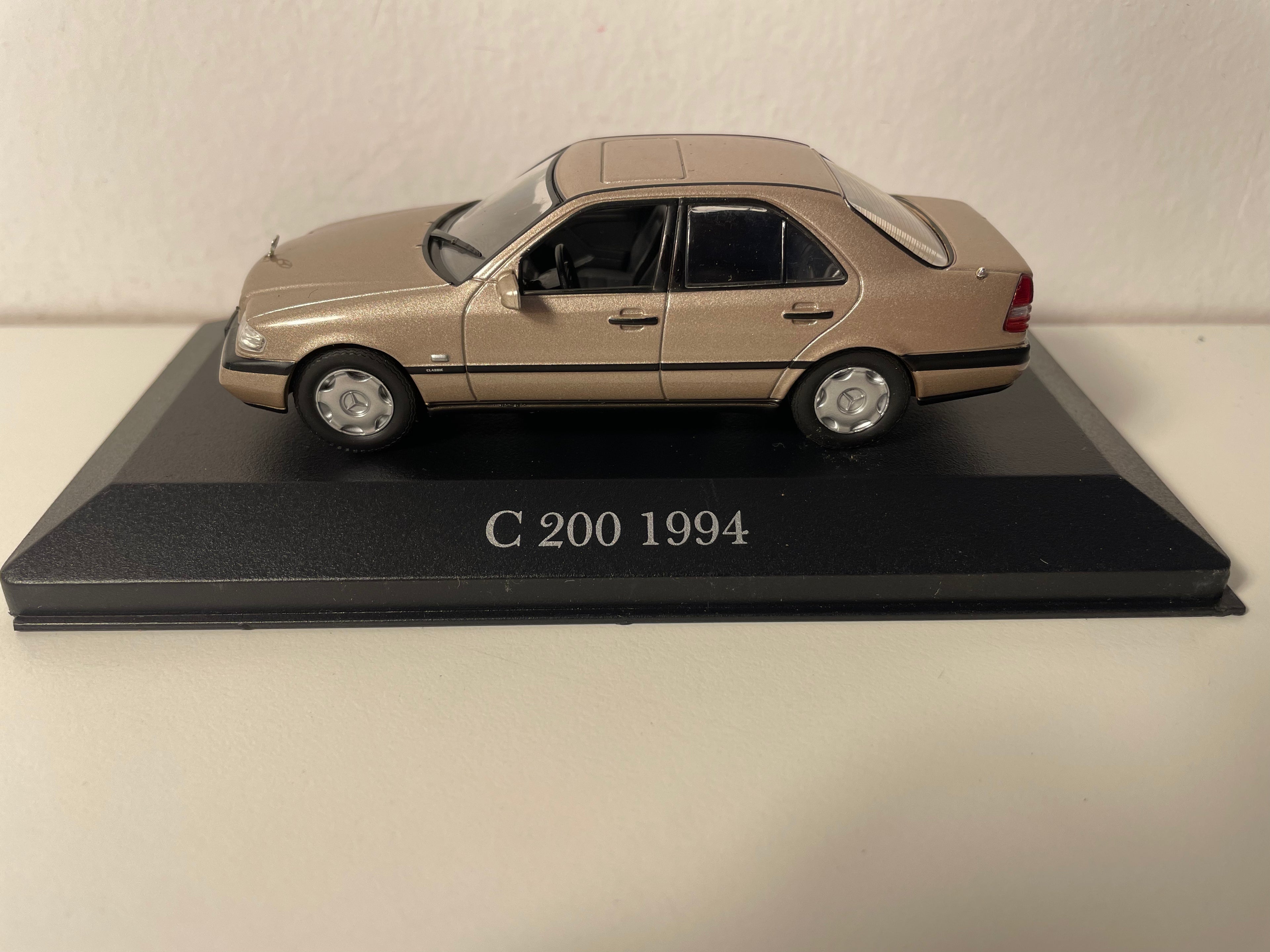 Mercedes C 200 marrone del 1994