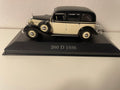 Beige en zwarte Mercedes 260 D uit 1936