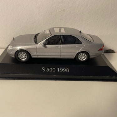 Mercedes S 500 cinzento 1998