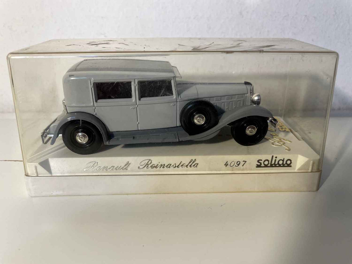 Renault Réinastella grise (Solido référence 4097)