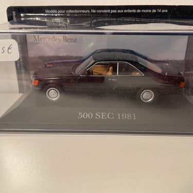 Zwarte Mercedes 500 SEC uit 1981