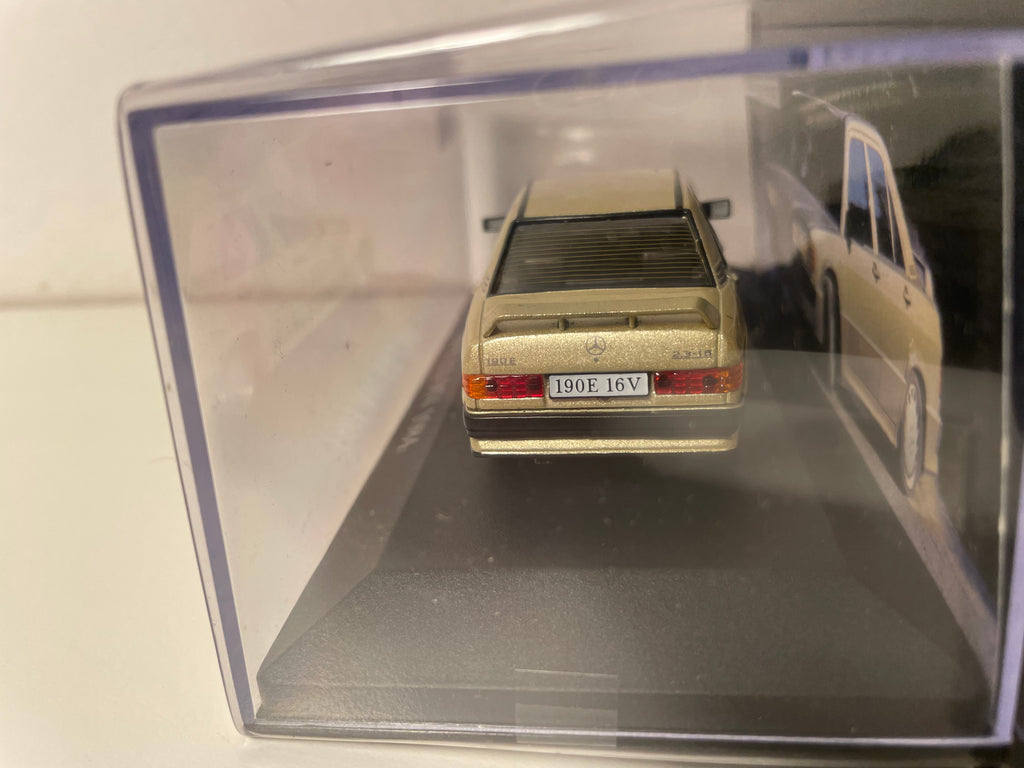 Mercedes 190 E 2.3 16V braun von 1984