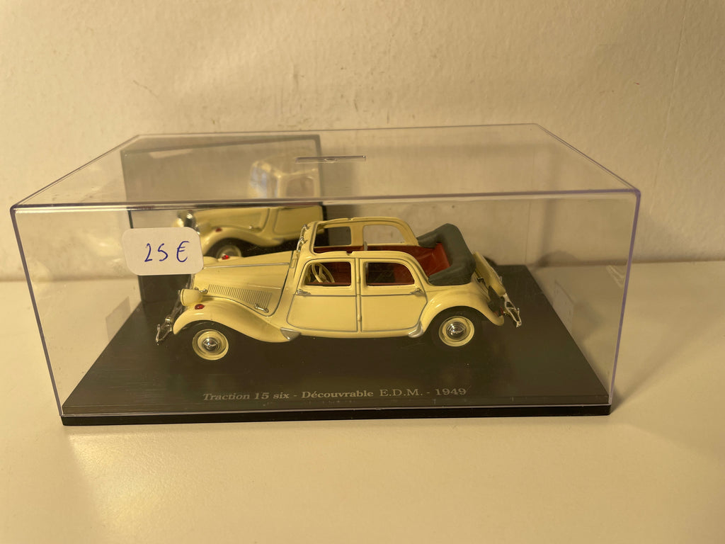 Citroën Traction 15 six découvrable E.D.M. beige de 1949 (boite plexi)