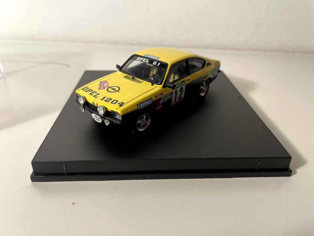 Opel Kadett GTE żółto-czarny numer 12 - rajd Portugalii 1976 - kolekcja TROFEU