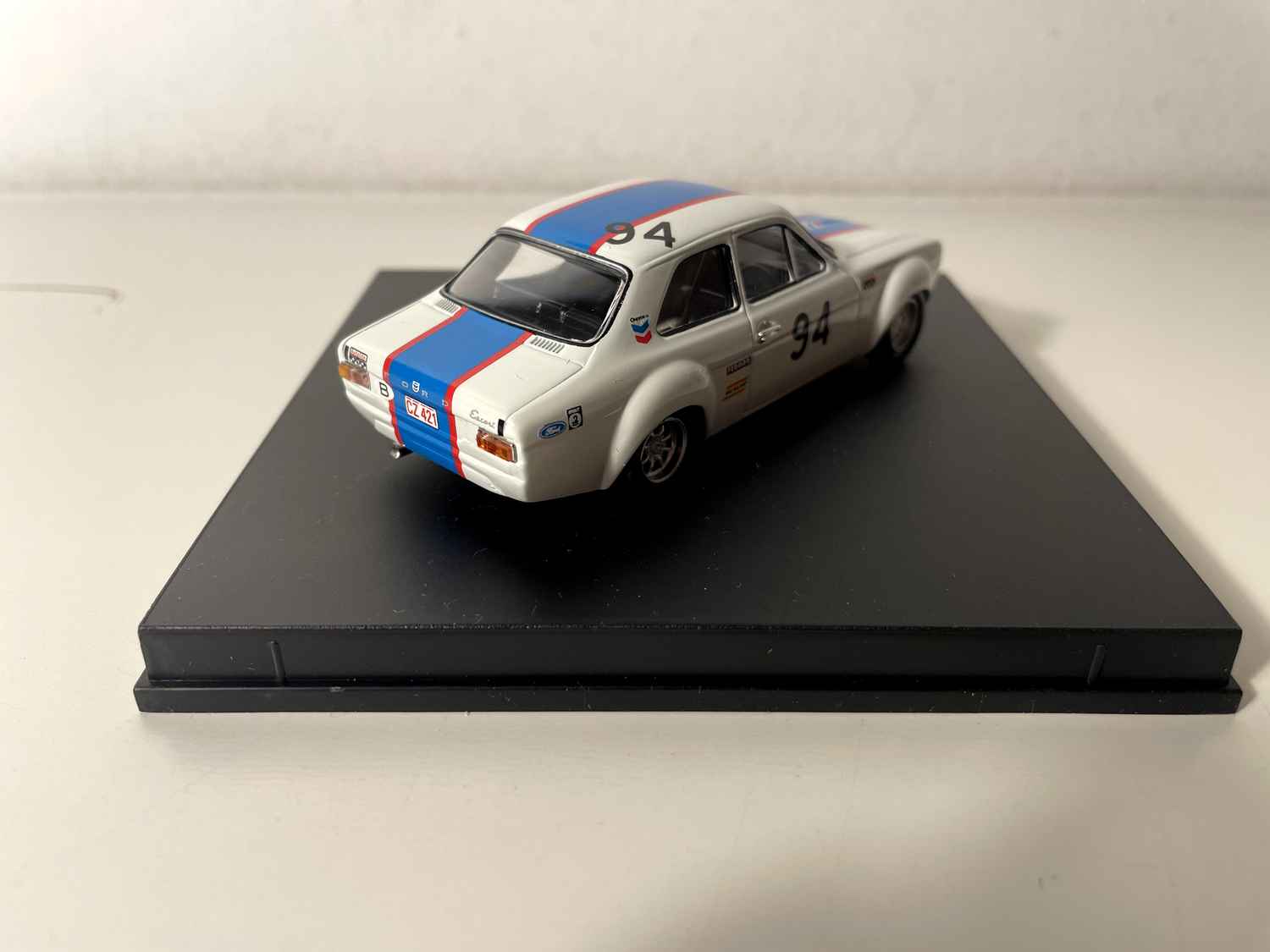 Ford Escort Mk1 blu e bianco numero 94 - Coppa del Belgio del 1969 - Collezione TROFEU