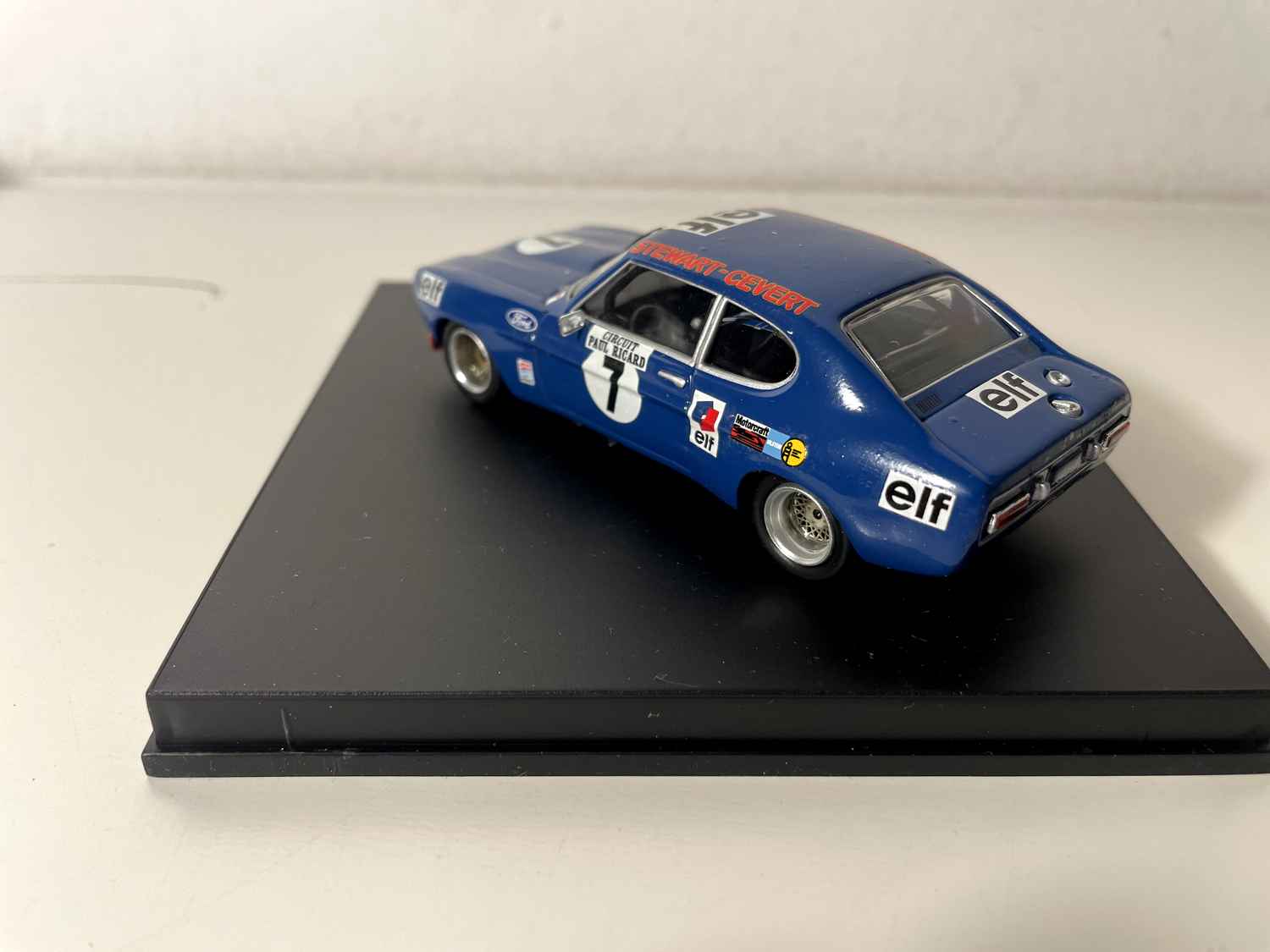 Ford Capri 2600 RS azul número 7 - 6 horas en el circuito Paul Ricard de 1972 - Colección TROFEU