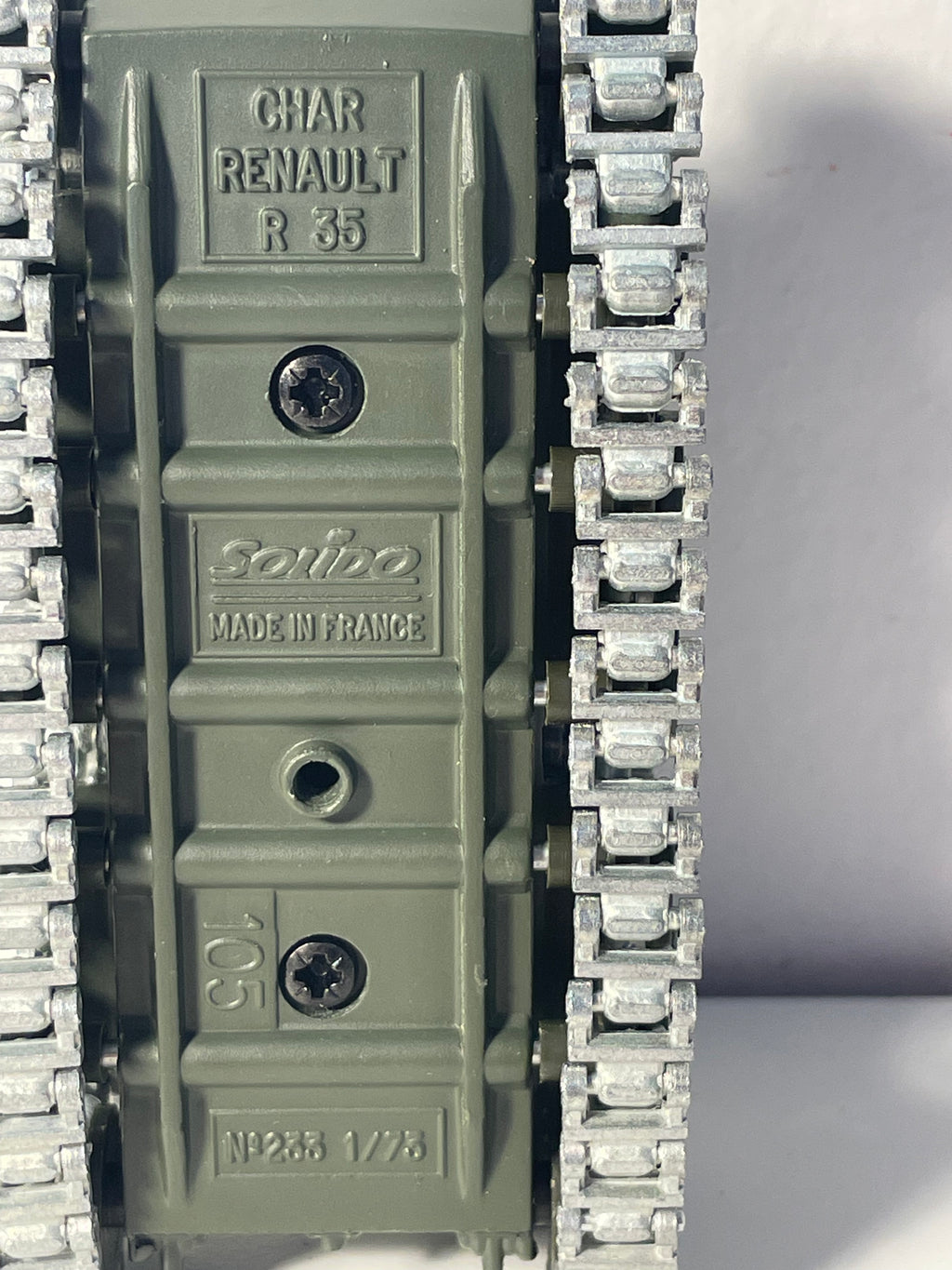 Char militaire RENAULT R 35 - Solido (fabrication française) - Pas de boite