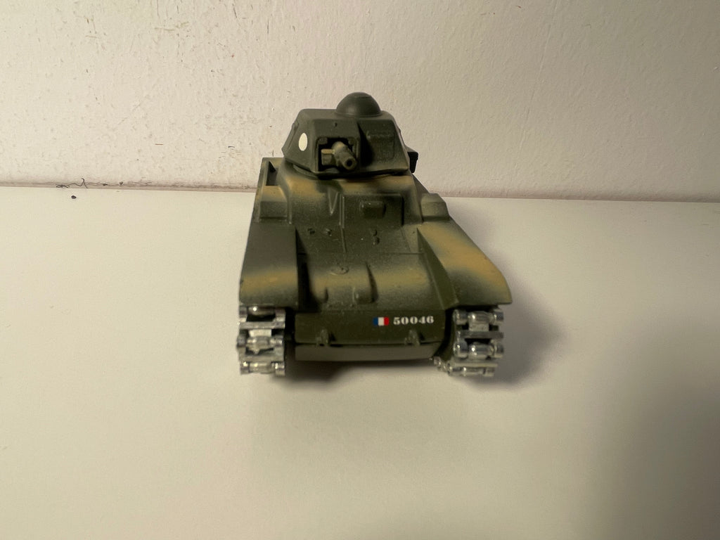 Char militaire RENAULT R 35 - Solido (fabrication Française) - pas de boite en carton