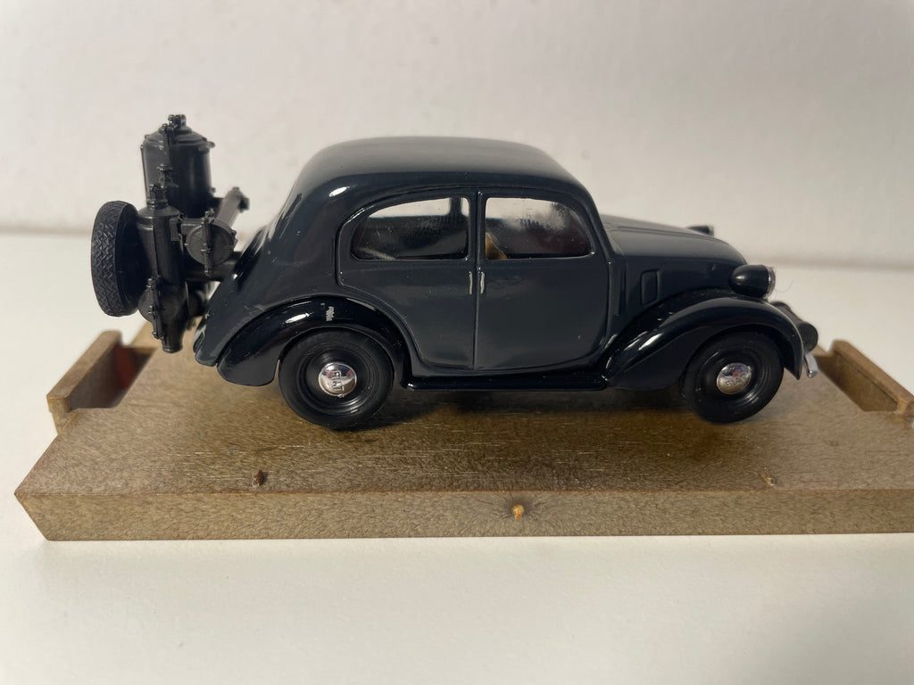 Fiat 508 C Berlina 1100 HP 32grise foncée 1937-1939 - collection BRUMM série ORO R33