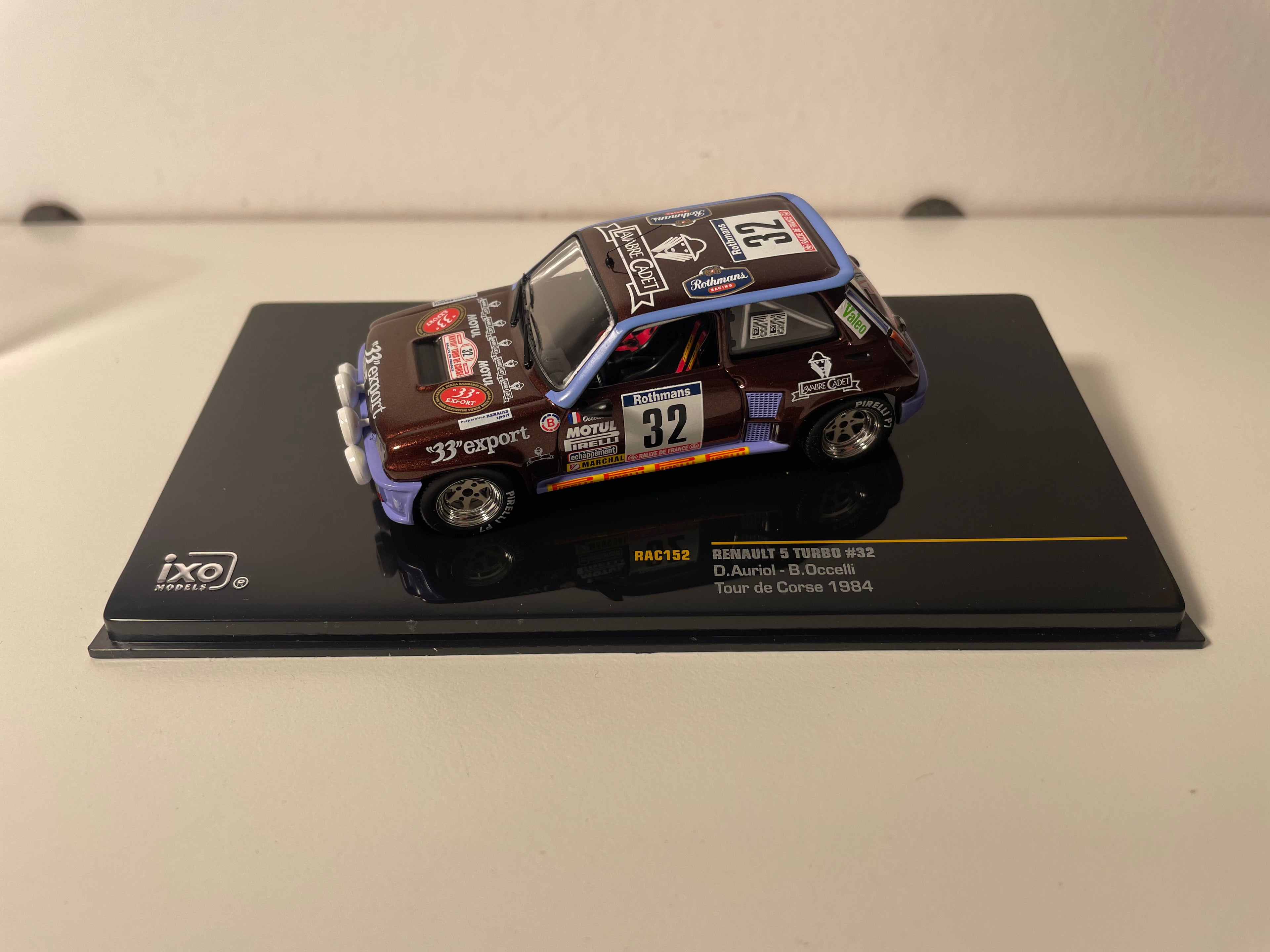 Renault 5 turbo marron? numéro 32 - Tour de Corse de 1984 - IXO
