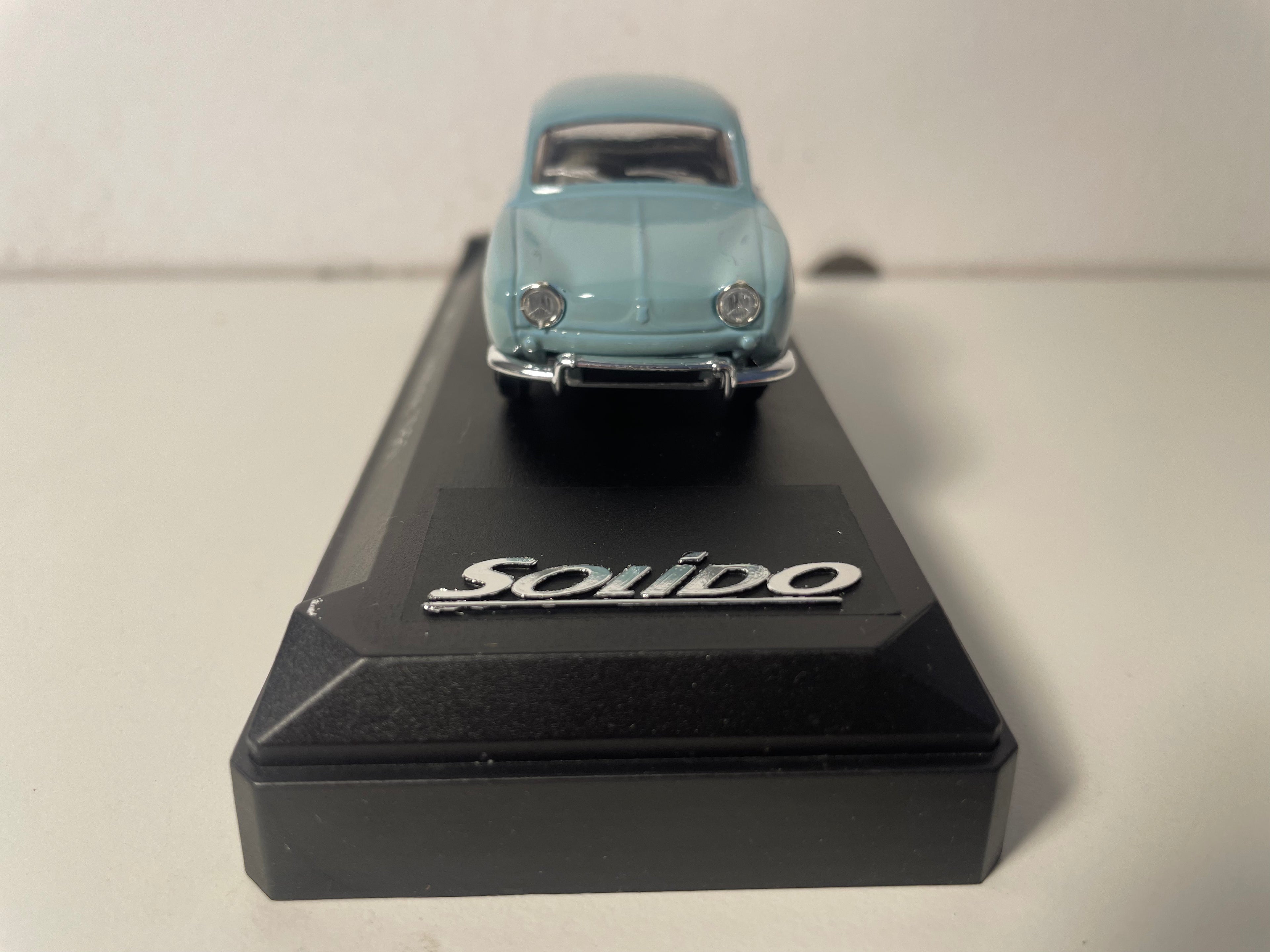 Renault Dauphine blo 1961 (Solido Referenz 4541)