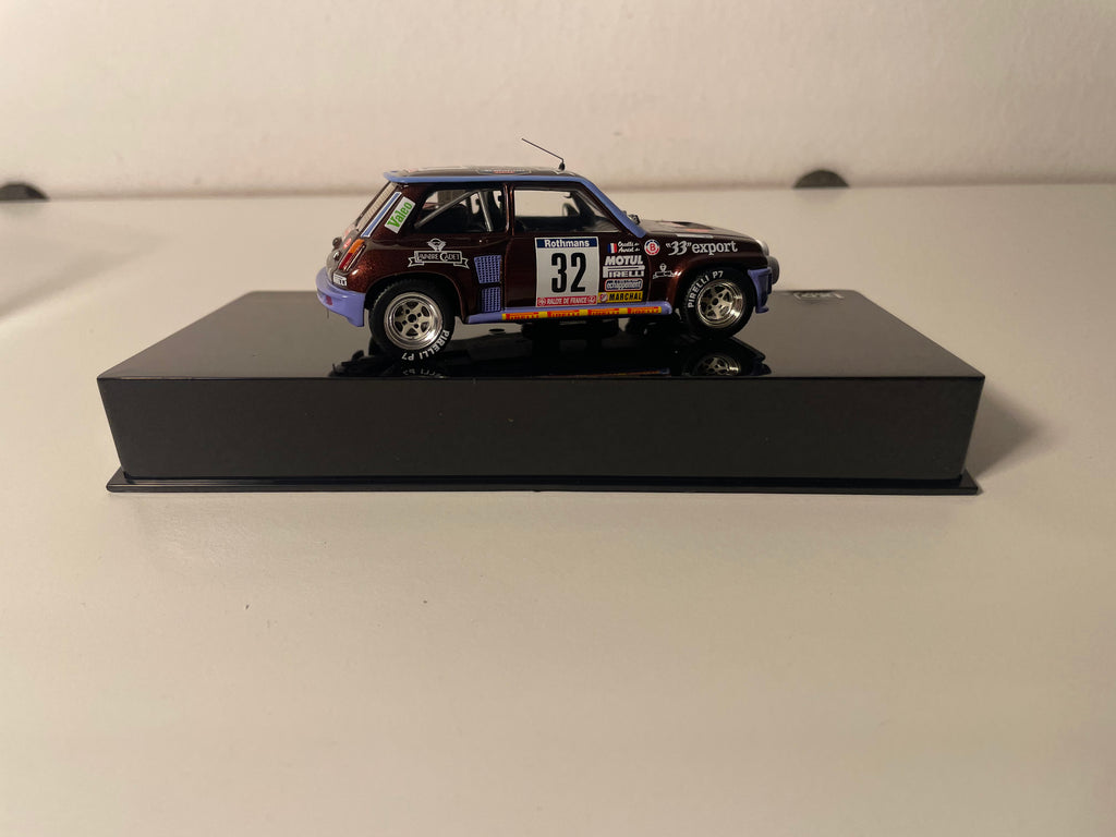 Renault 5 turbo marron? numéro 32 - Tour de Corse de 1984 - IXO