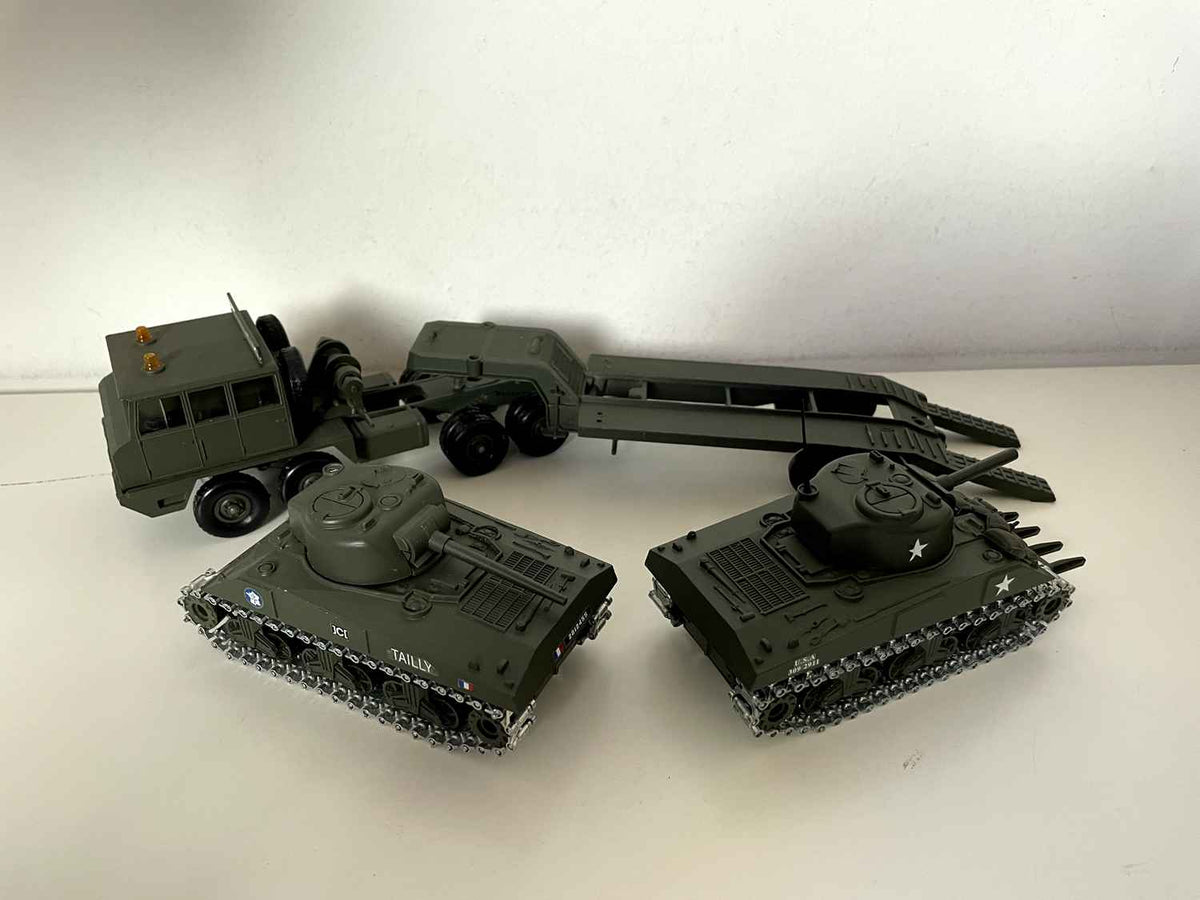 Tankträger + SOLIDO Panzer