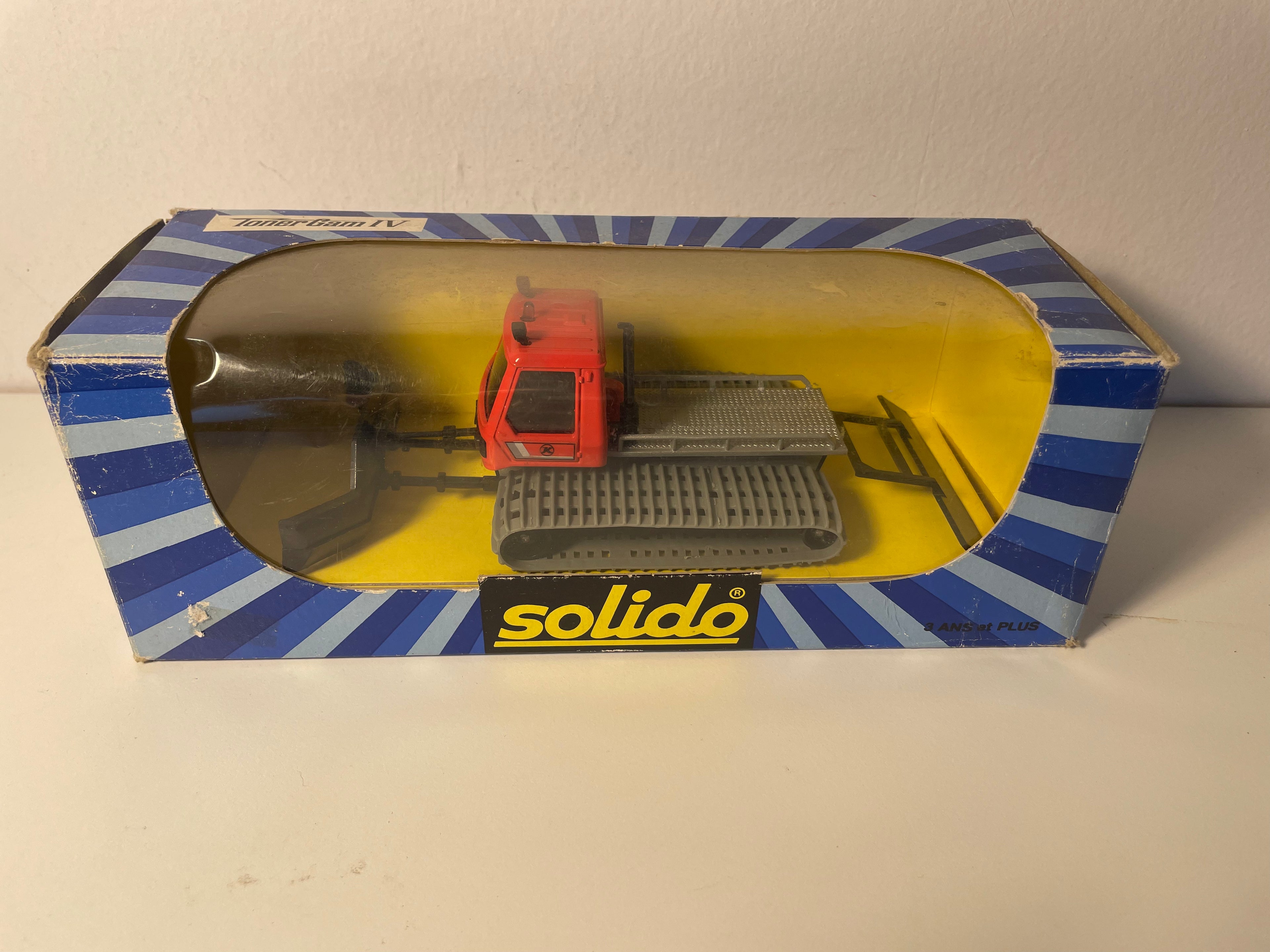 Camion dameur (chasse-neige) - Solido référence 3601