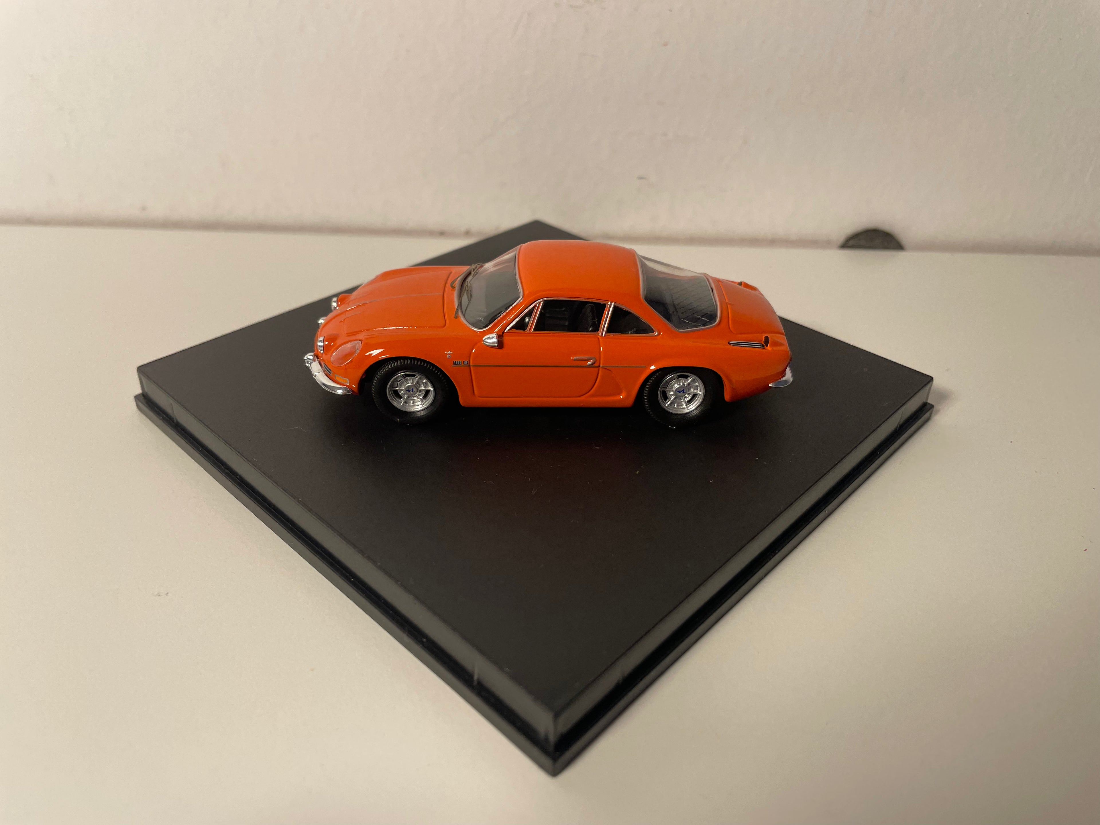 Renault Alpine A110 1300G orange - TROFEU Referenz 801 giel