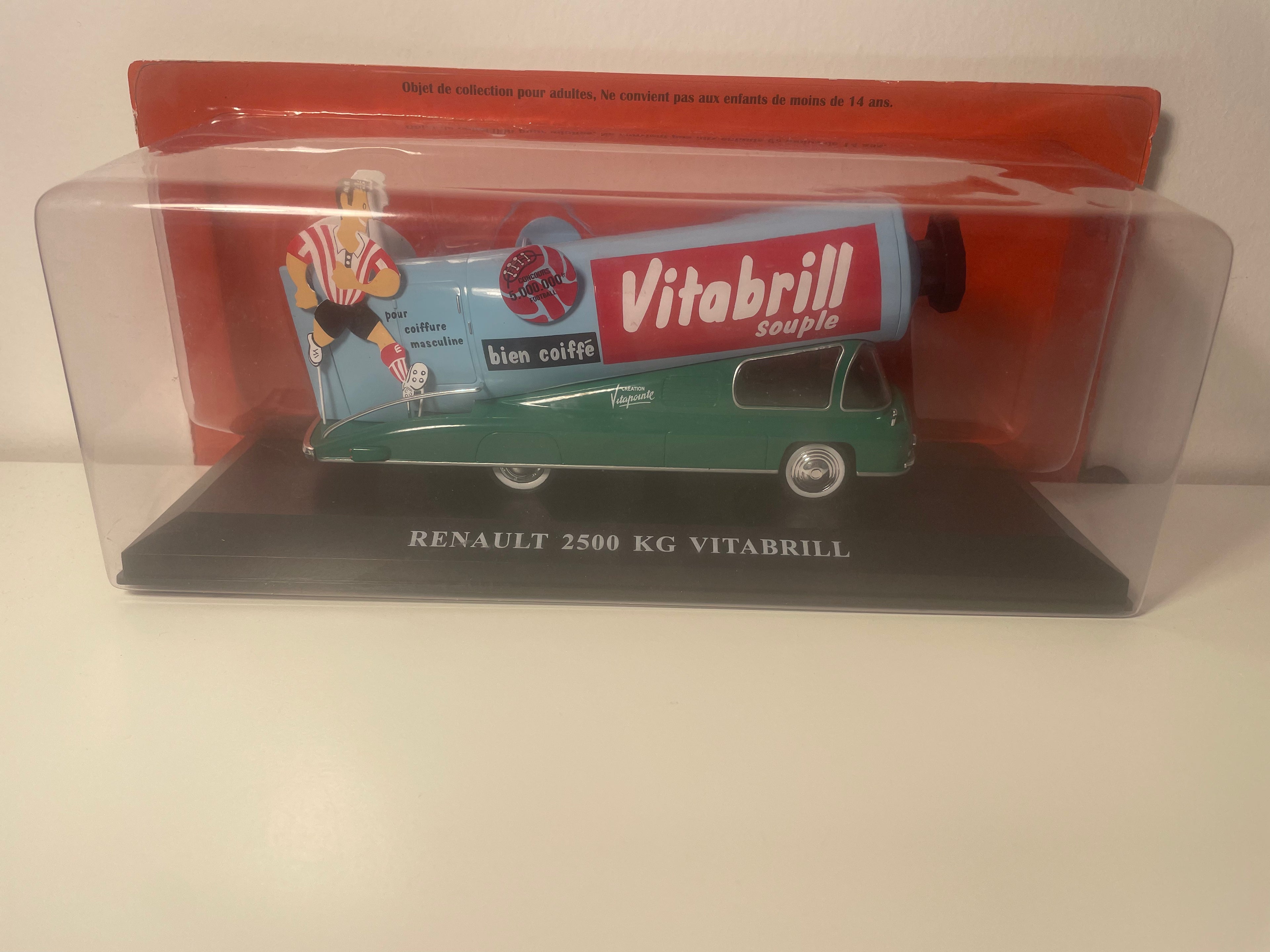 Renault 2500 Kg gréng - Reklammfahrzeug VITABRILL vum Tour de France (blauen Tube)