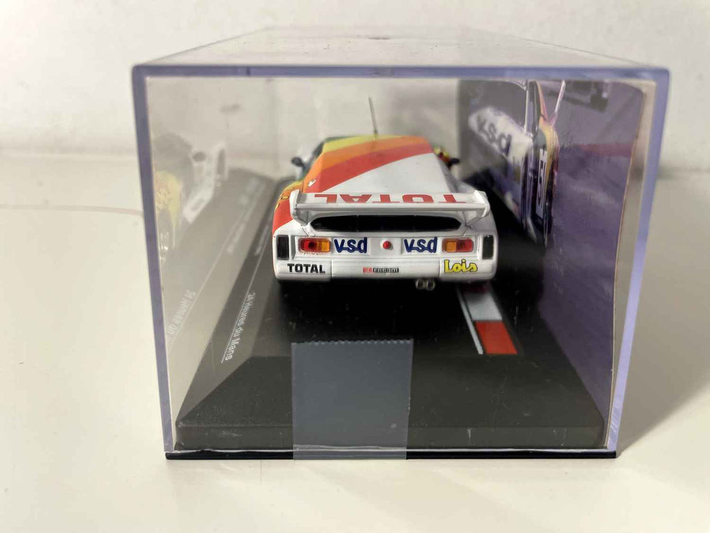 BMW M1 biała, zielona, żółta, pomarańczowa i czerwona numer 51 - 24 godziny Le Mans 1981