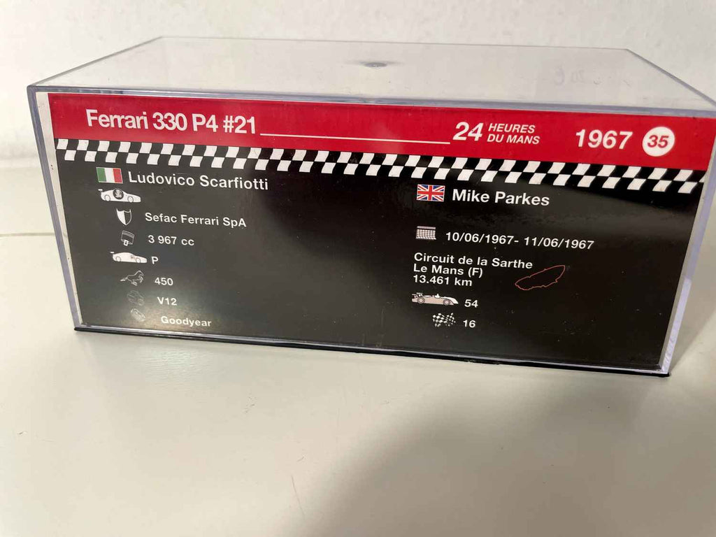 Ferrari 330 P4 rout Nummer 21 - 24 Stonnen vum Le Mans 1967