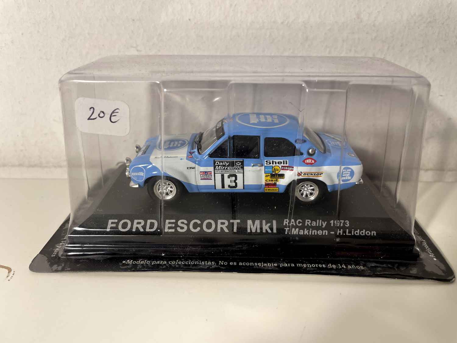 Ford Escort MK1 bleue et blanche numéro 3 - RAC Rally de 1973 (rallye de Grande-Bretagne)