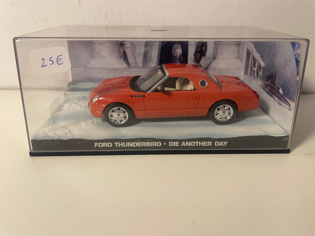Ford Thunderbird rouge foncé/orangé/marron ?? - JAMES BOND - MEURS UN AUTRE JOUR (Die another day)