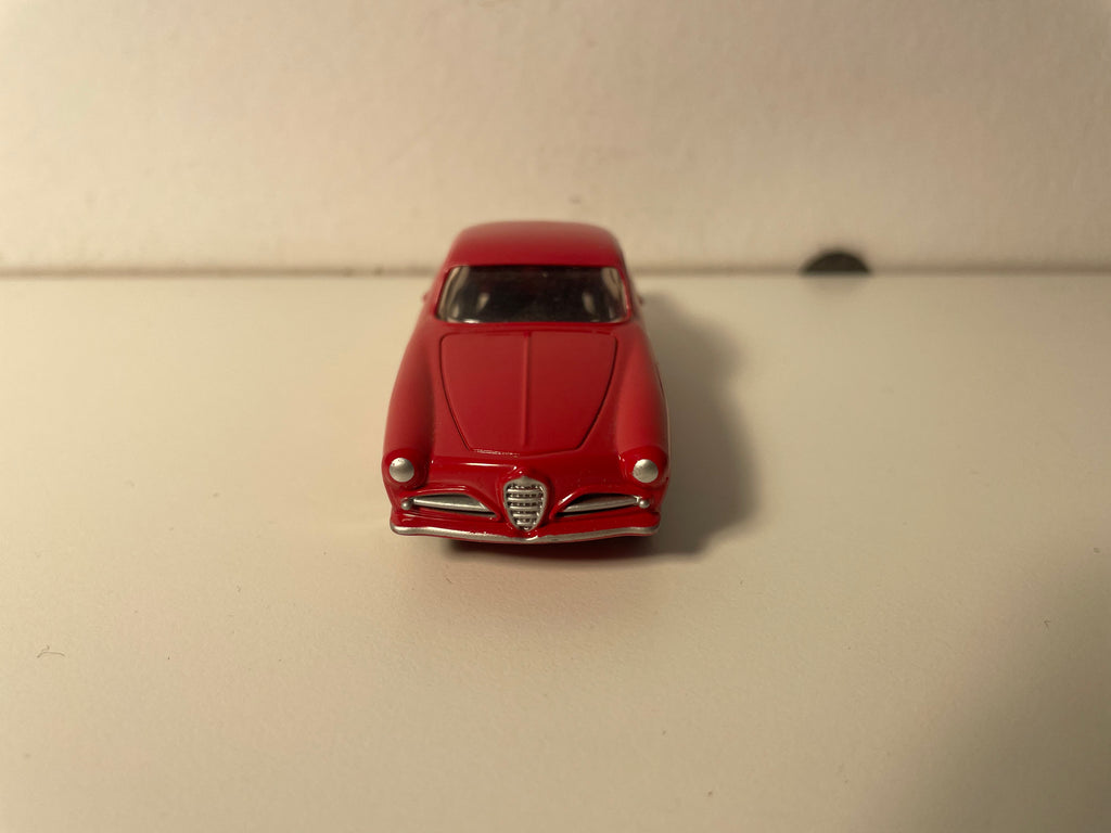 Alfa Romeo coupé rossa Dinky-Toys (Edizioni Atlas)