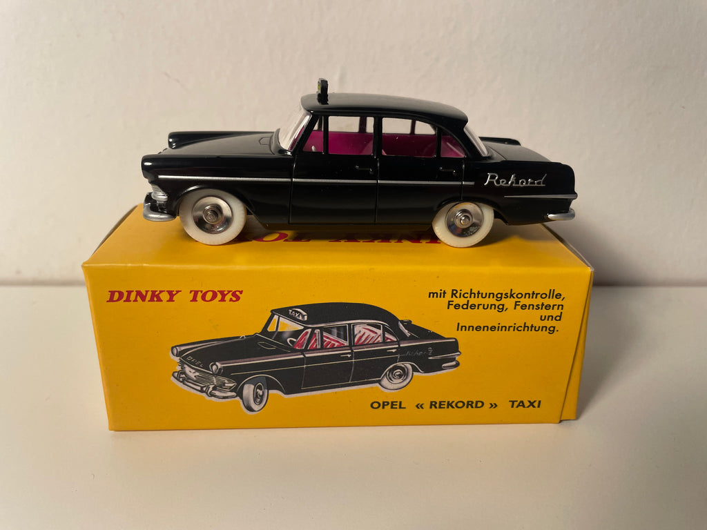 Opel Rekord zwarte TAXI - Dinky-Toys (Atlas editie) - Nr. 546