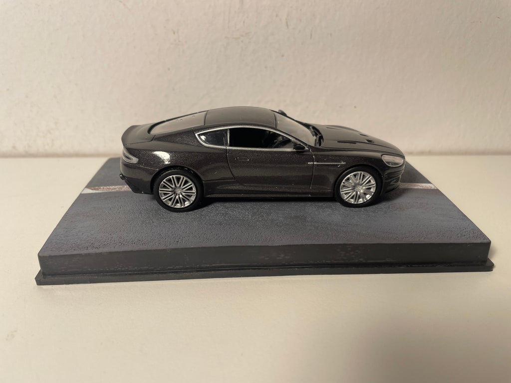 Aston Martin DBS grise foncée - JAMES BOND - QUANTUM OF SOLACE