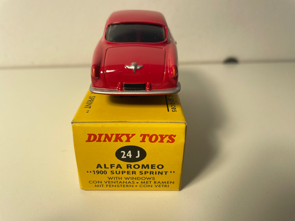 Alfa Roméo 1900 Super Sprint rouge - Dinky-Toys (édition Atlas) - N°24 J