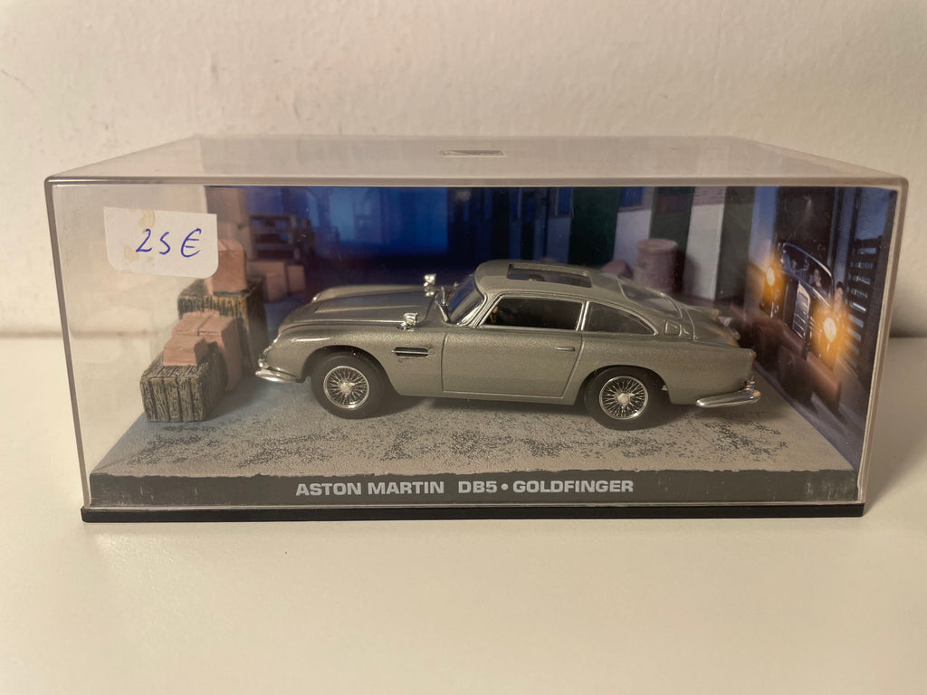 Aston Martin DB5 Grau - JAMES BOND - GOLDFINGER