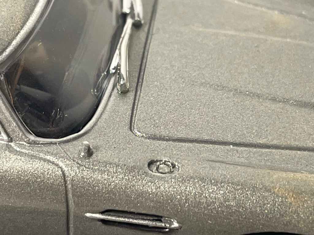 Aston Martin DB5 grise - JAMES BOND - OPERATION TONNERRE (Thunderball) - MANQUE UN RETRO