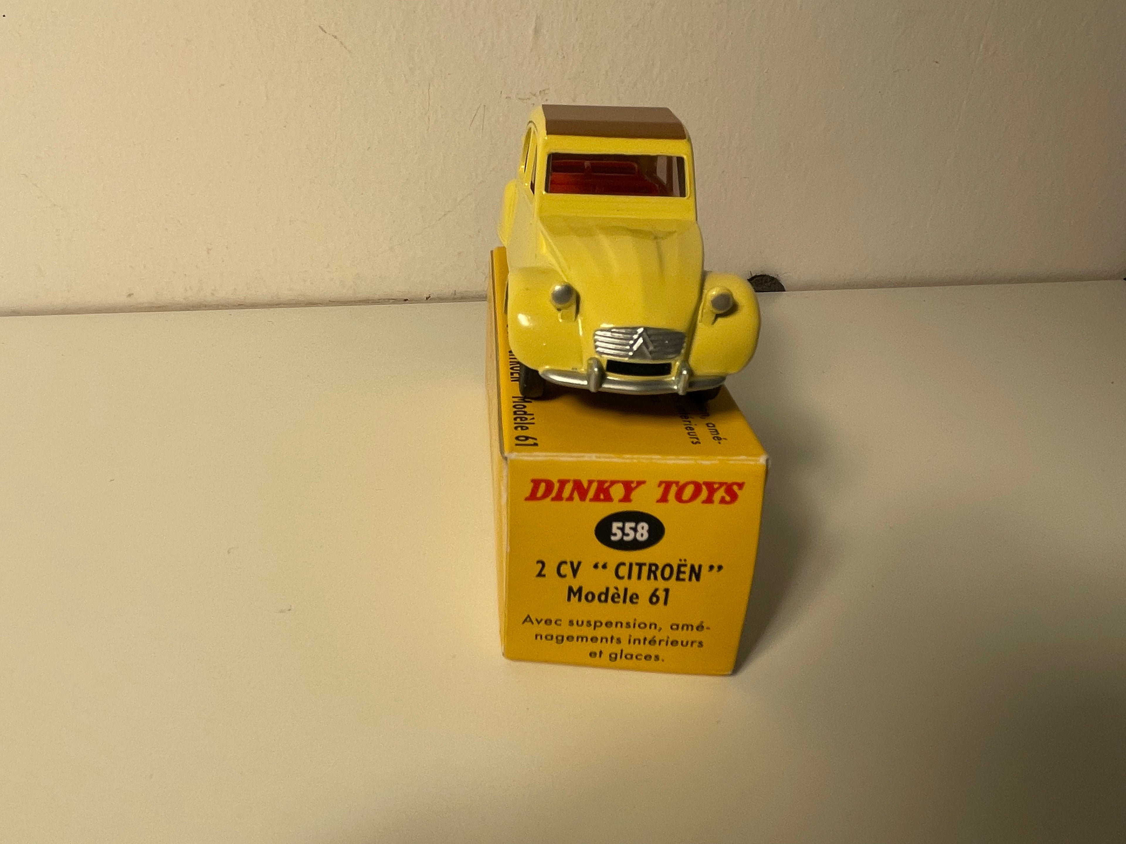 Citroën 2 CV giel a brune Dack (Modell 61) - Dinky-Toys (Editioun Atlas) - N°558