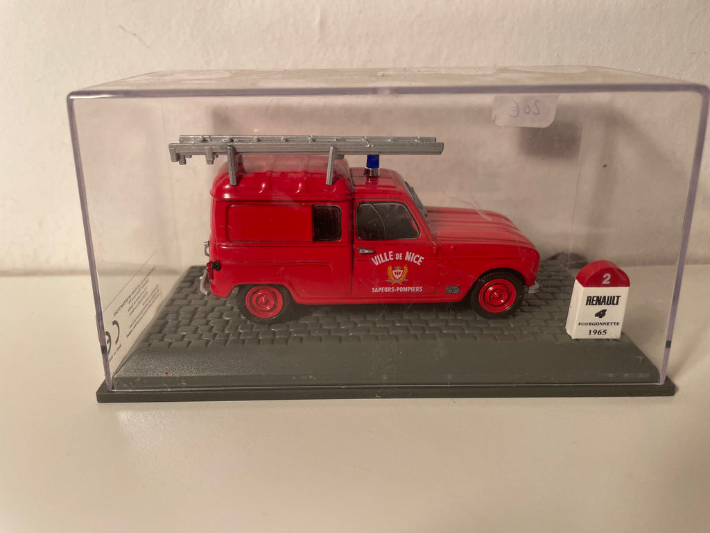 Renault 4 Fourgonnette czerwona z 1965 roku - Sapeurs-POMPIERS z Nice