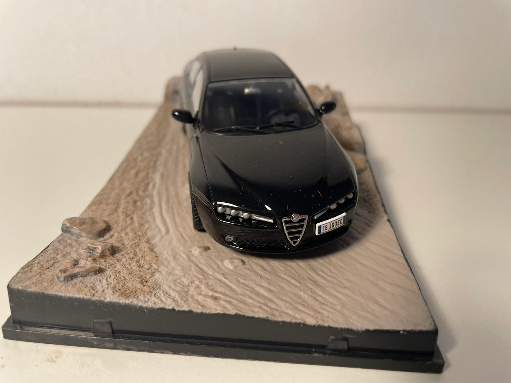 Alfa Roméo 159 noire - JAMES BOND - QUANTUM OF SOLACE