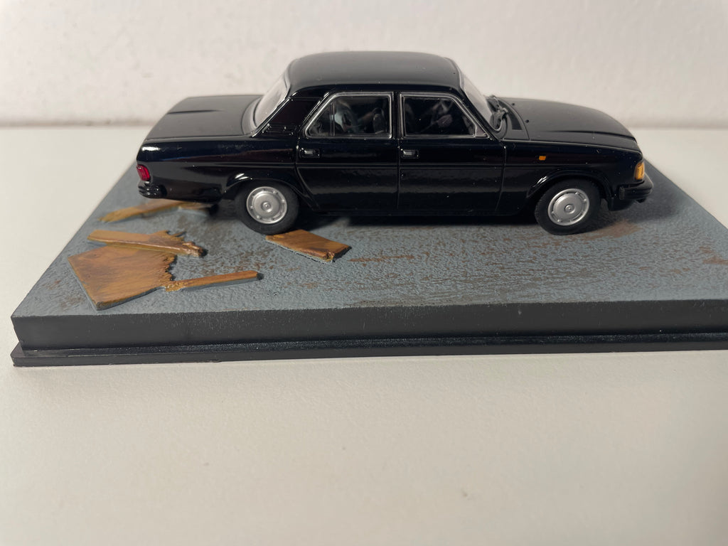 Gaz Volga noire - JAMES BOND - GOLDENEYE