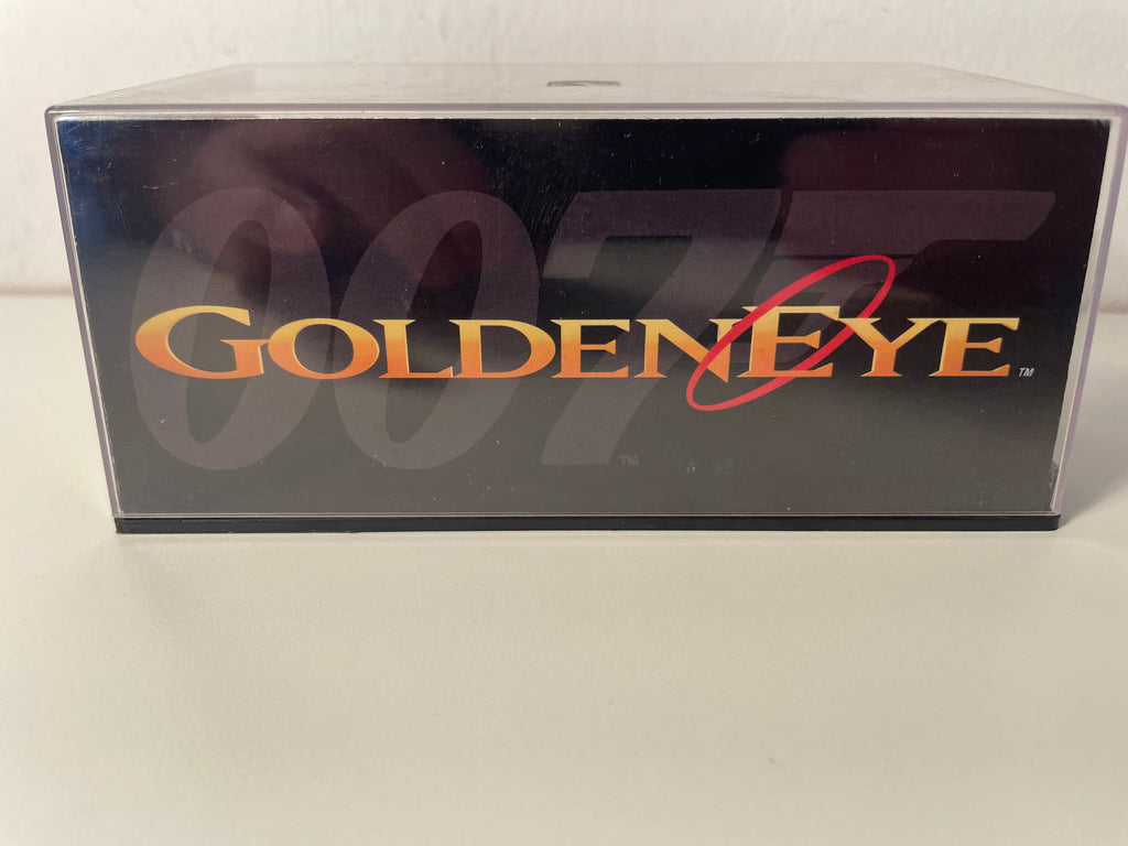 Gaz Volga noire - JAMES BOND - GOLDENEYE