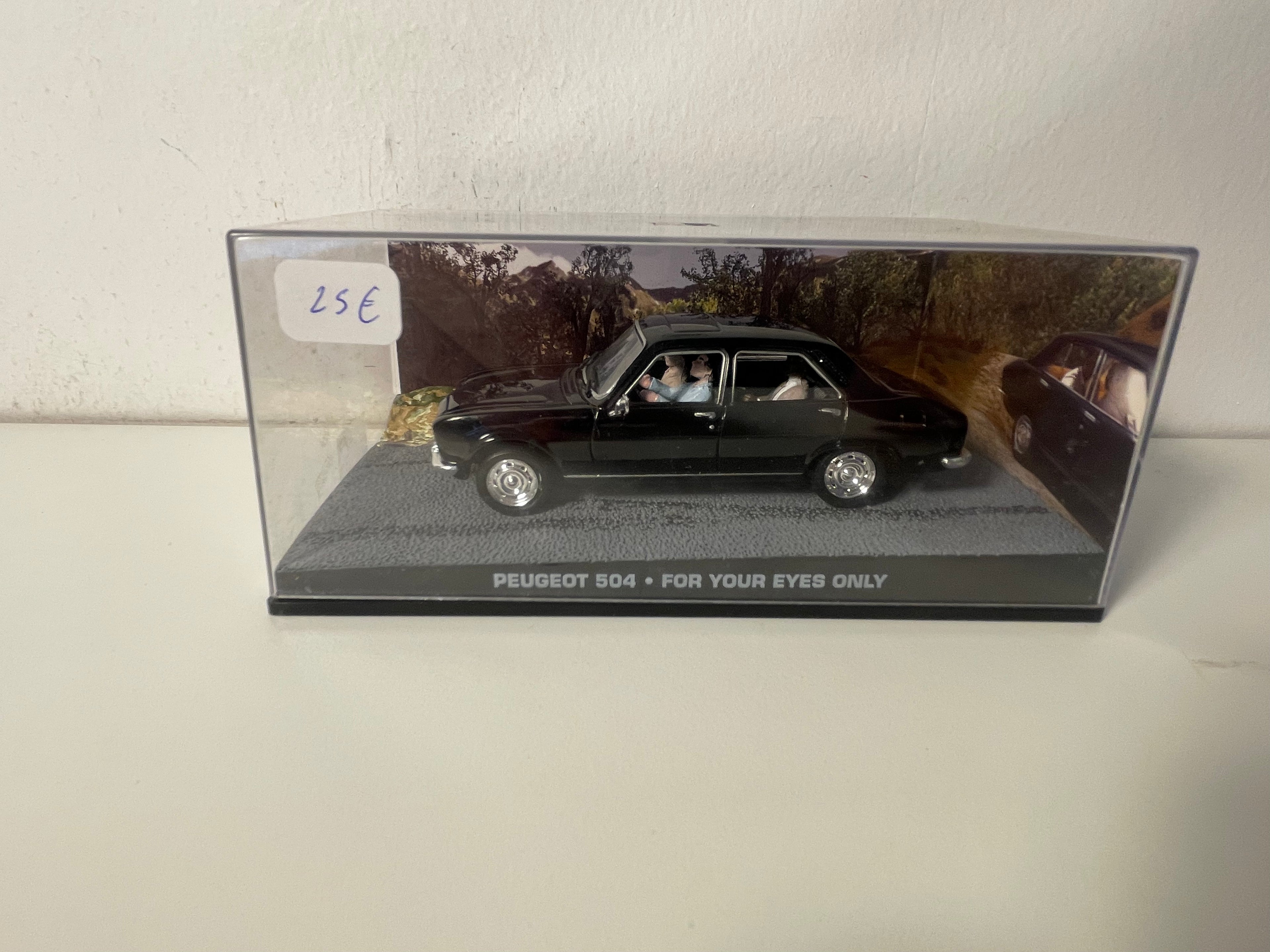 Peugeot 504 Schwarz - JAMES BOND - Nur für Ihre Augen