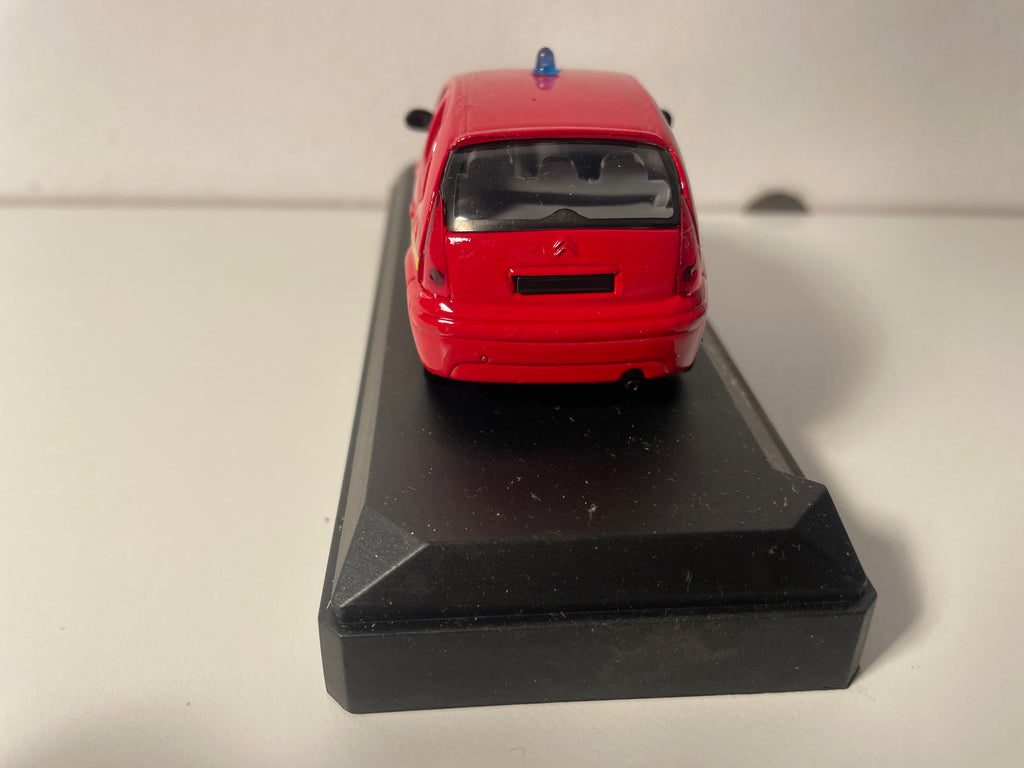 Citroën C3 rout aus 2002 POMPIERS - Solido Referenz 4837