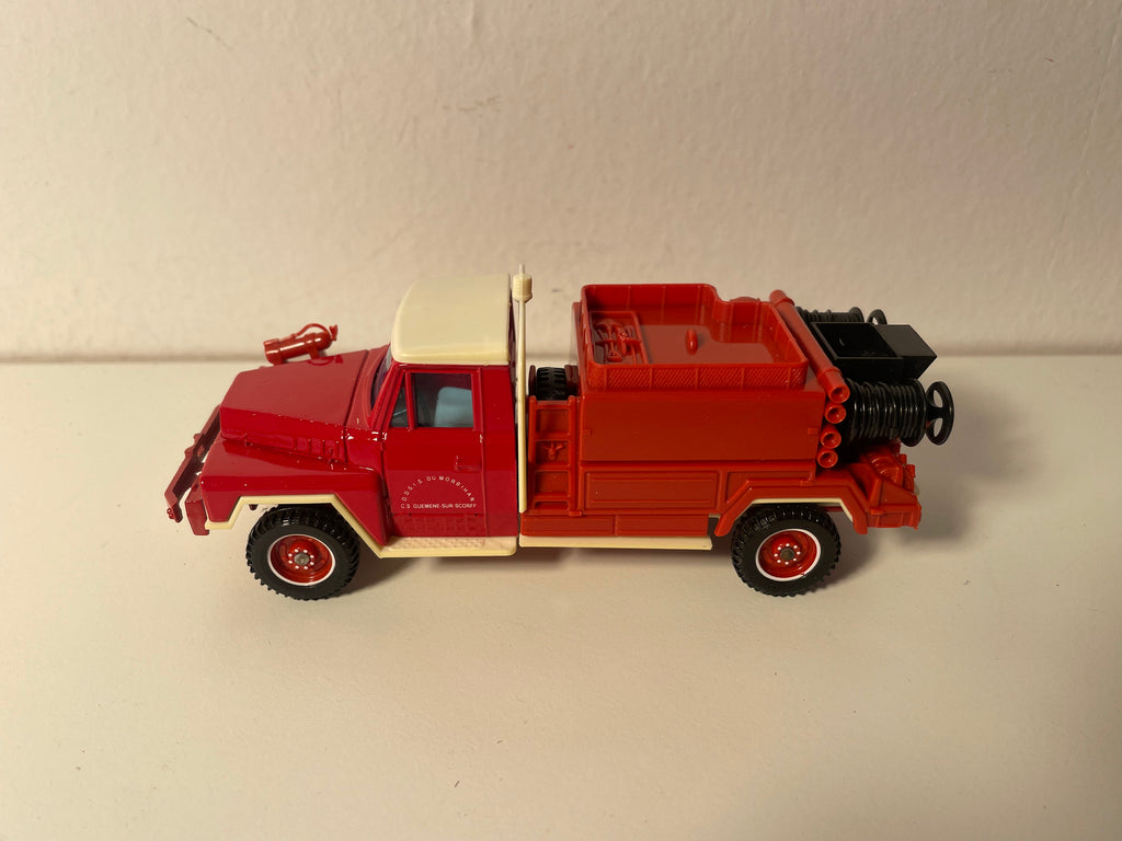 Camión ACMAT VLRA 4x4 rojo POMPIERS para incendios forestales (Guéméné sur Scorff (56)) - Solido referencia 3125