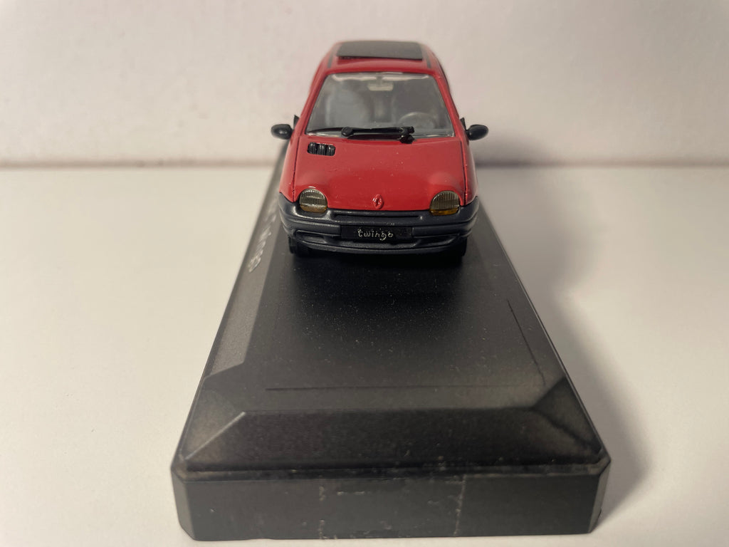 Renault Twingo marron - Solido référence 1528 (fabrication française)
