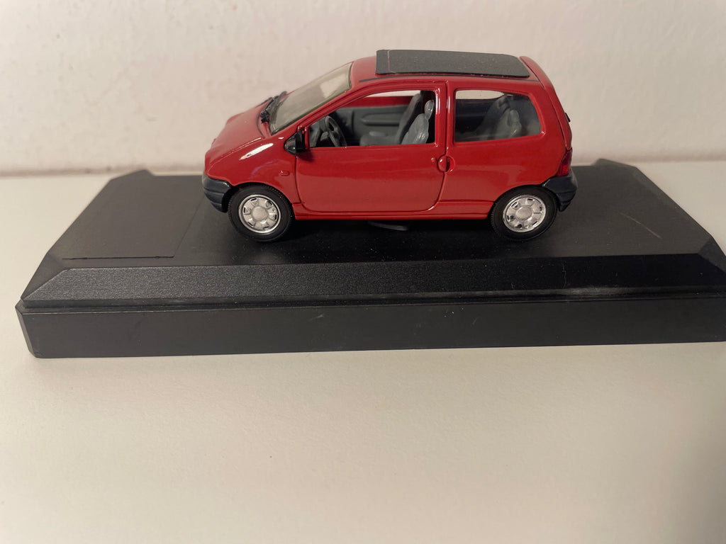 Renault Twingo marron - Solido référence 1528 (fabrication française)