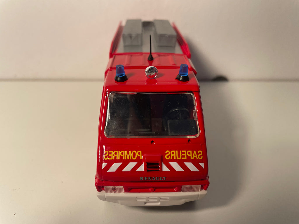 Camion Renault B 120 rouge POMPIERS risques technologiques - ELIGOR référence V4272