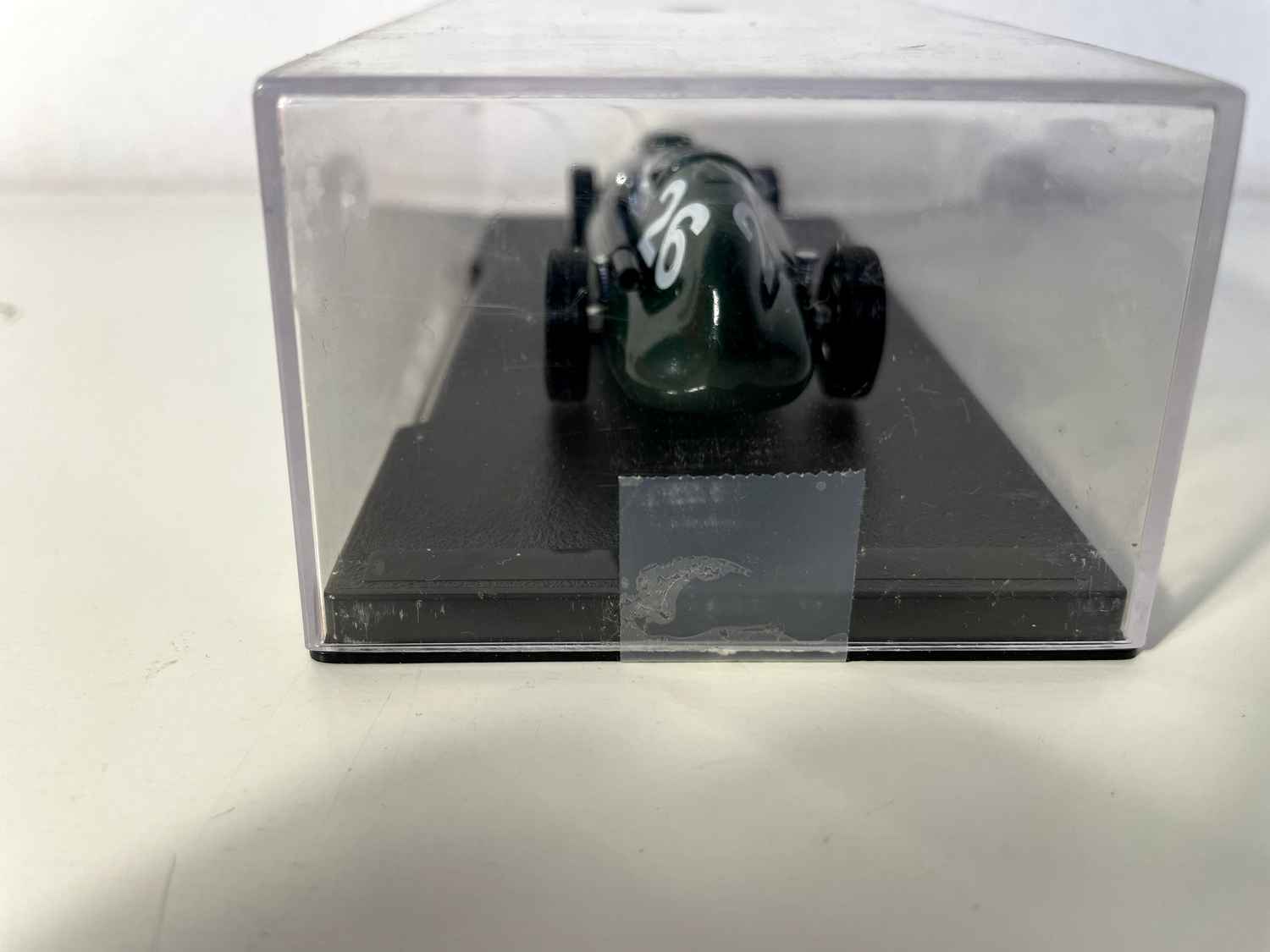 Groene VW57 Vanwall nummer 26 uit 1957 (Formule 1)