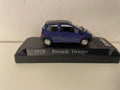 Renault Twingo donkelschwaarz (nuecht/mier) - Solido Referenz 1528 (franséisch Fabrikatioun)