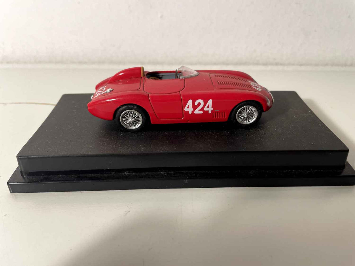 Osca MT4 1500 czerwony numer 424 - Mille Miglia z 1956 roku (kolekcja Starline Models)