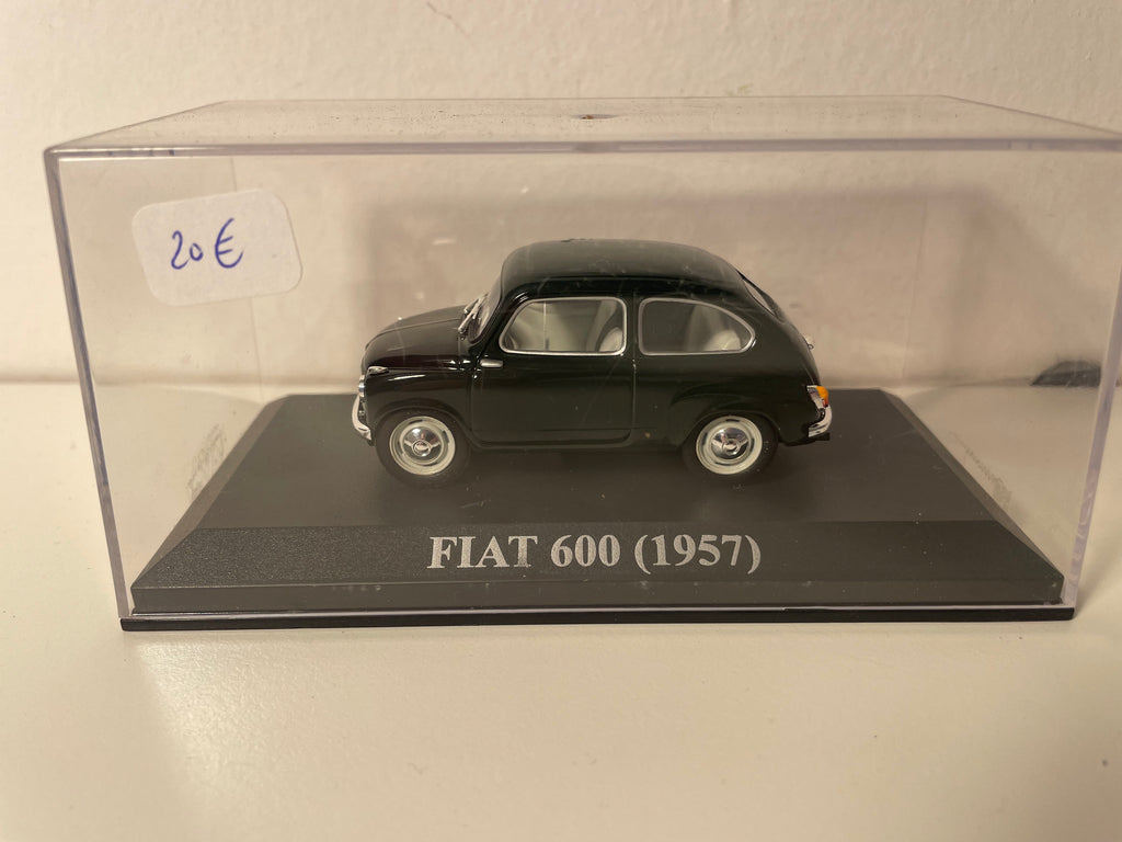 Fiat 600 gréng vu 1957
