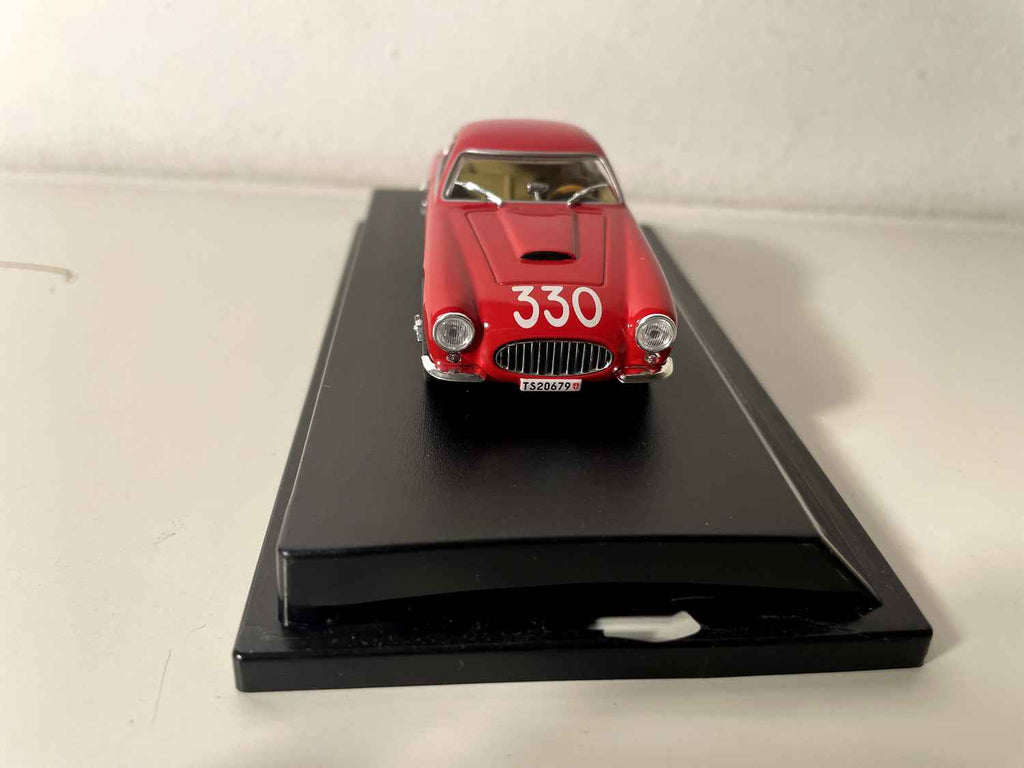 Fiat 8V Zagato czerwony numer 330 - Mille Miglia 1956 (kolekcja Starline Models)