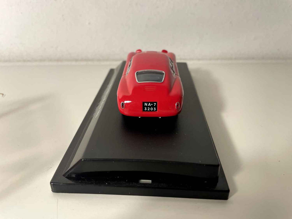 Siata 208 CS czerwony numer 445 - Mille Miglia z 1953 roku (kolekcja Starline Models)