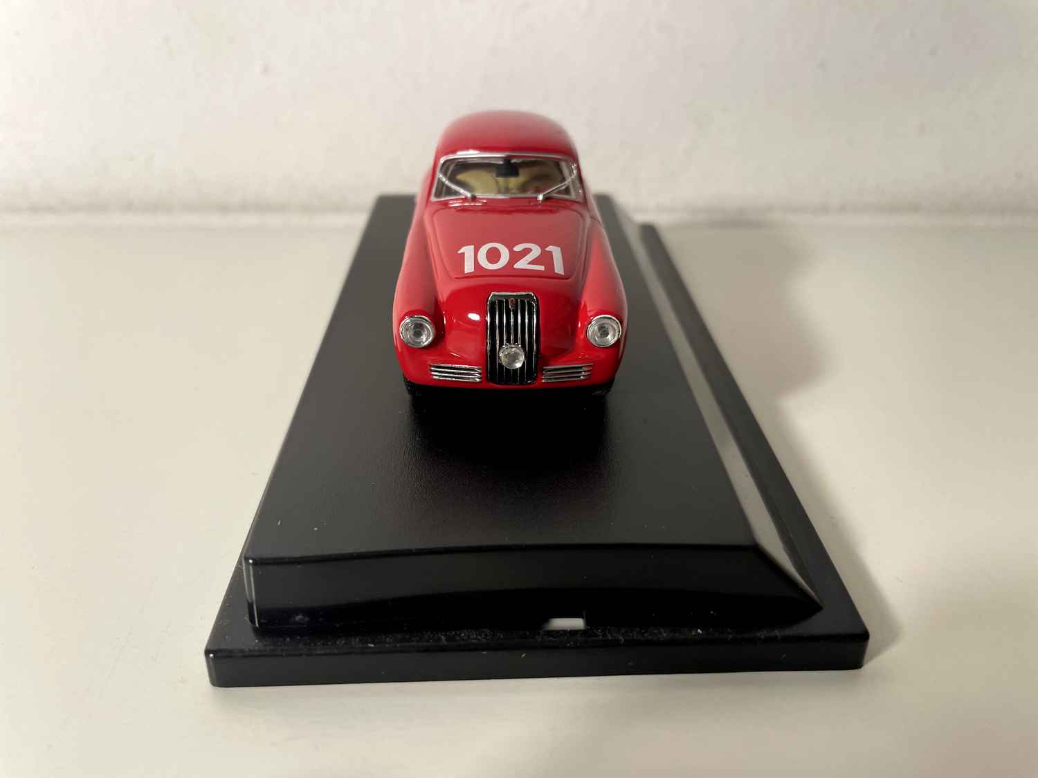 FIAT 1100 S red number 1021 - Mille Miglia 1948 (Starline Models collection)