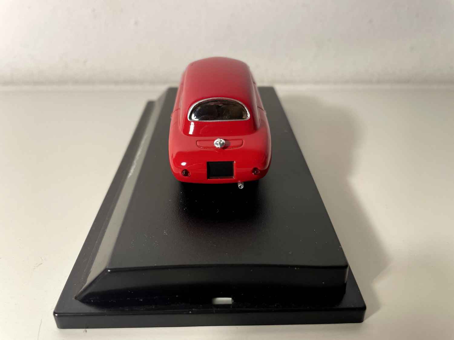 FIAT 1100 S red number 1021 - Mille Miglia 1948 (Starline Models collection)