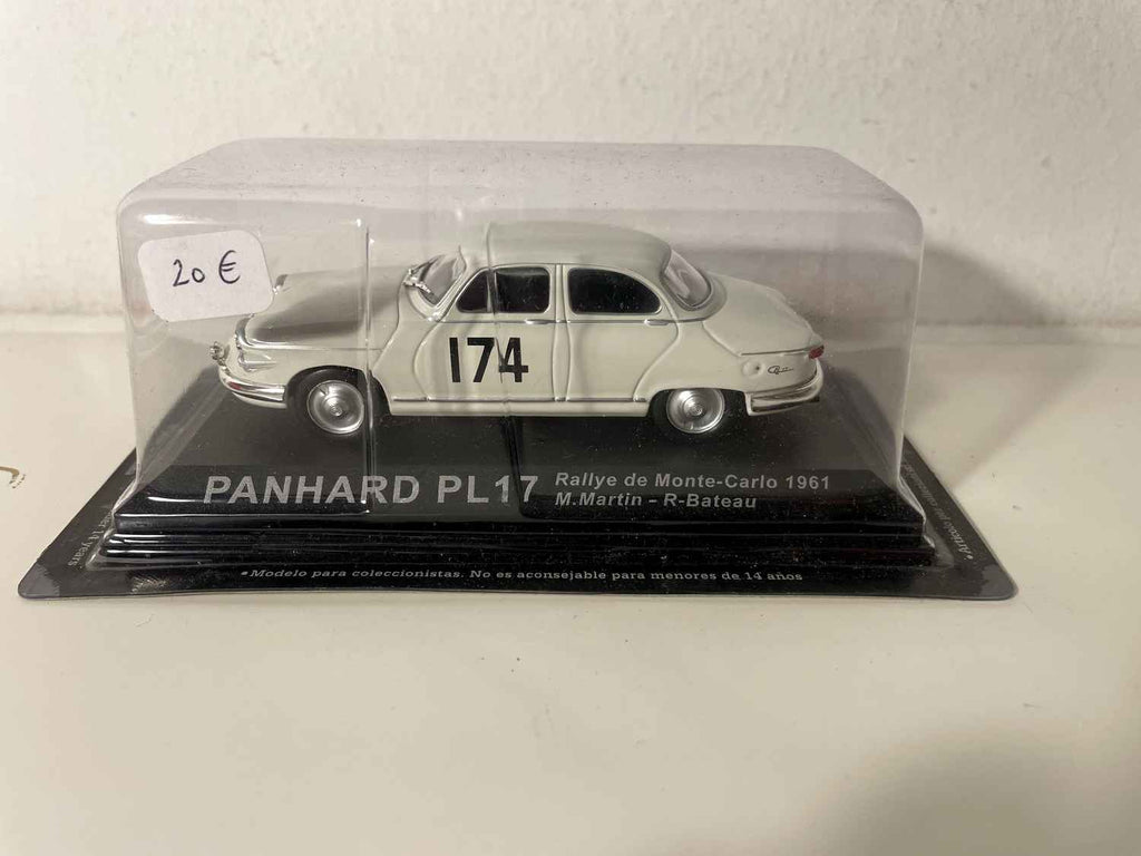 Panhard PL 17 blanche (blanc cassé) numéro 174 - rallye de Monté-Carlo de 1961